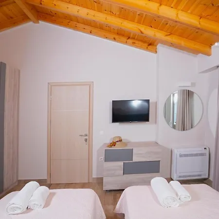 Nikolakis Kerasia, On The Villa Kerasa