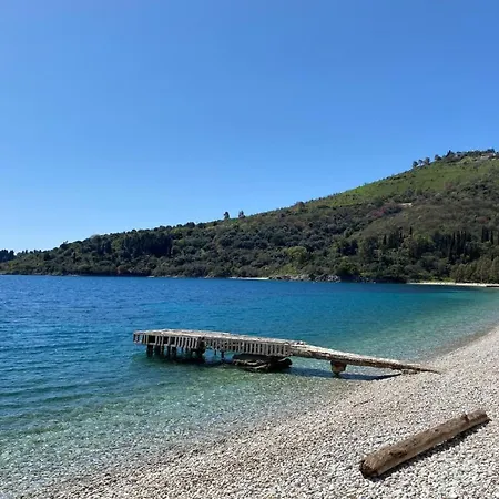 Nikolakis Kerasia, On The Vilă *