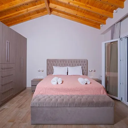 Nikolakis Kerasia, On The Kerasa