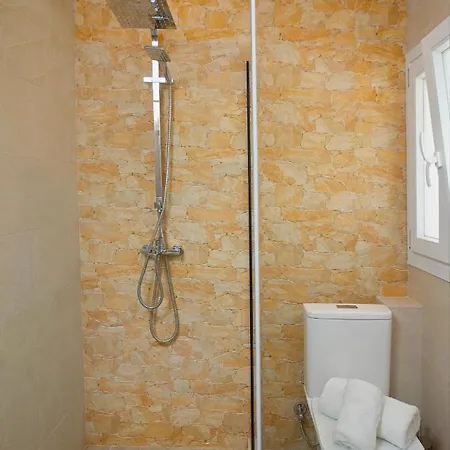 Nikolakis Kerasia, On The Vilă